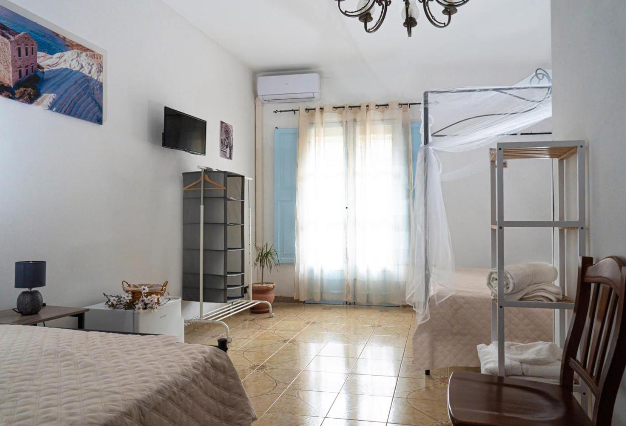 B & B Agrigento Antica Luaran gambar